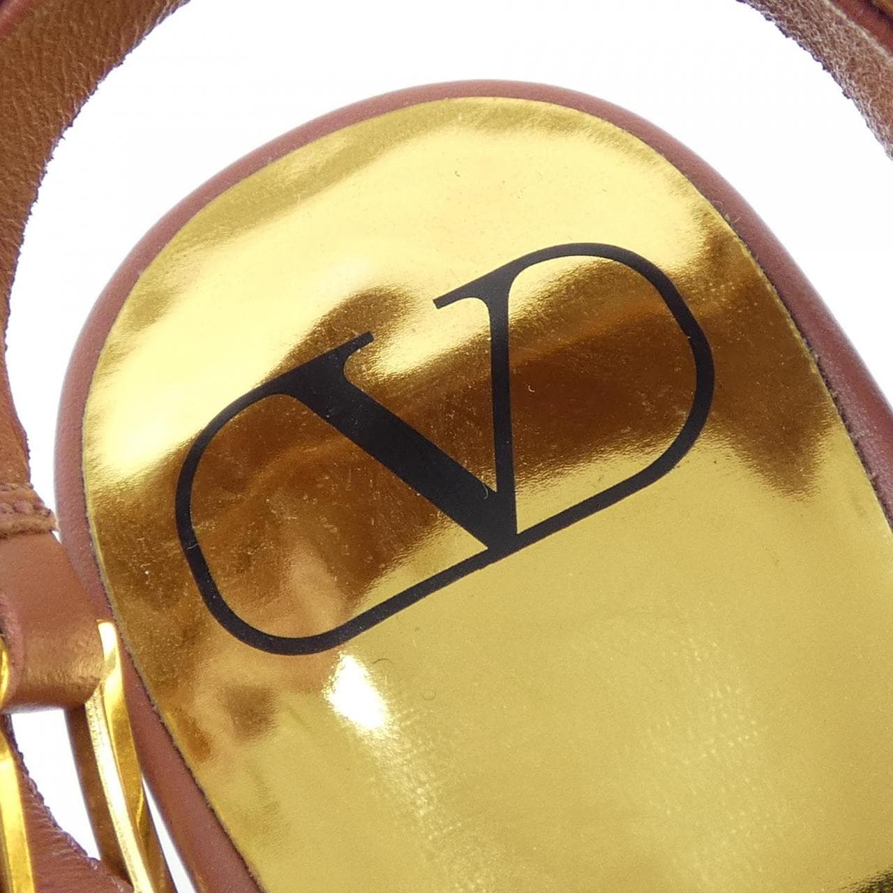 ヴァレンティノガラヴァーニ VALENTINO GARAVANI サンダル
