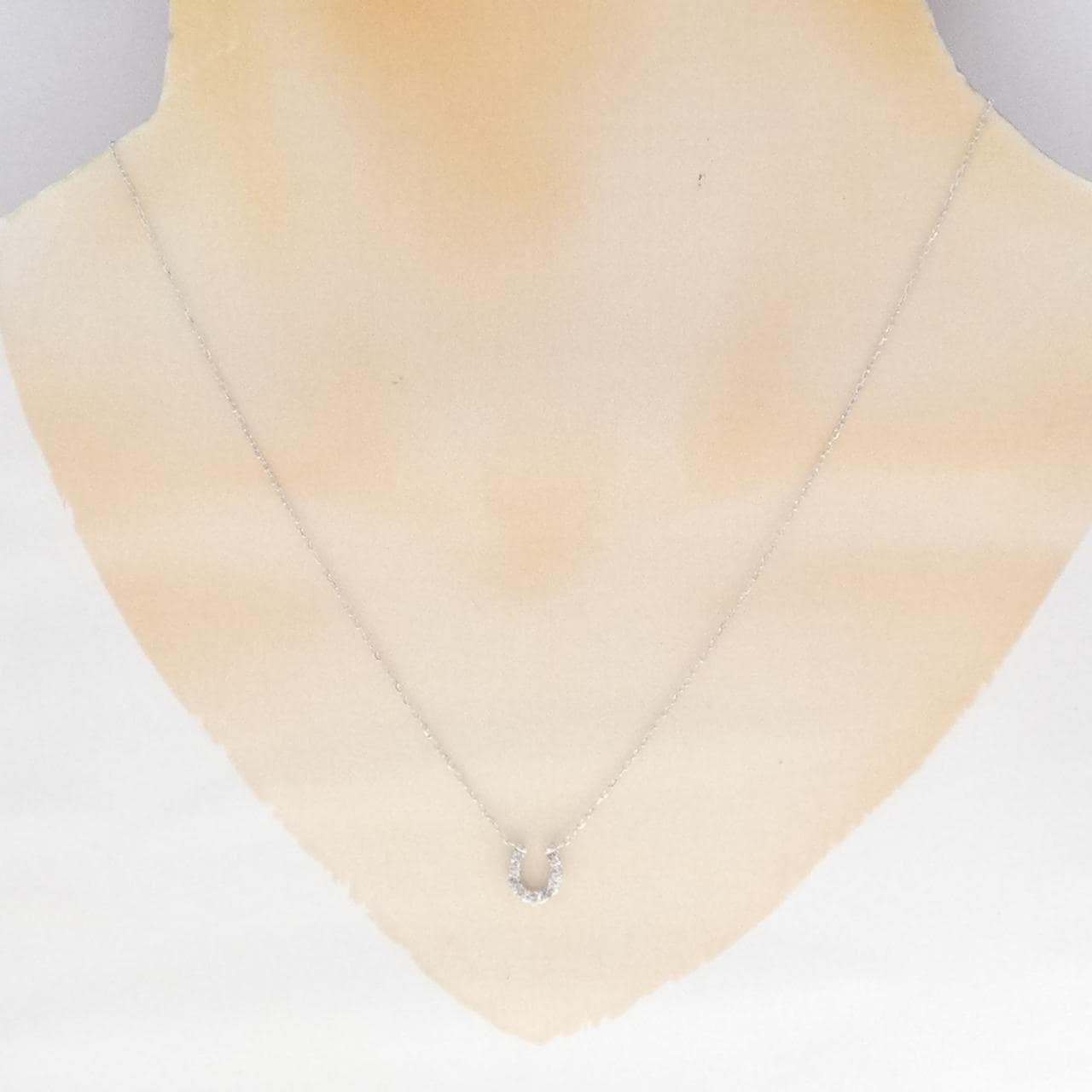 K10WG ホースシュー ダイヤモンド ネックレス 0.20CT