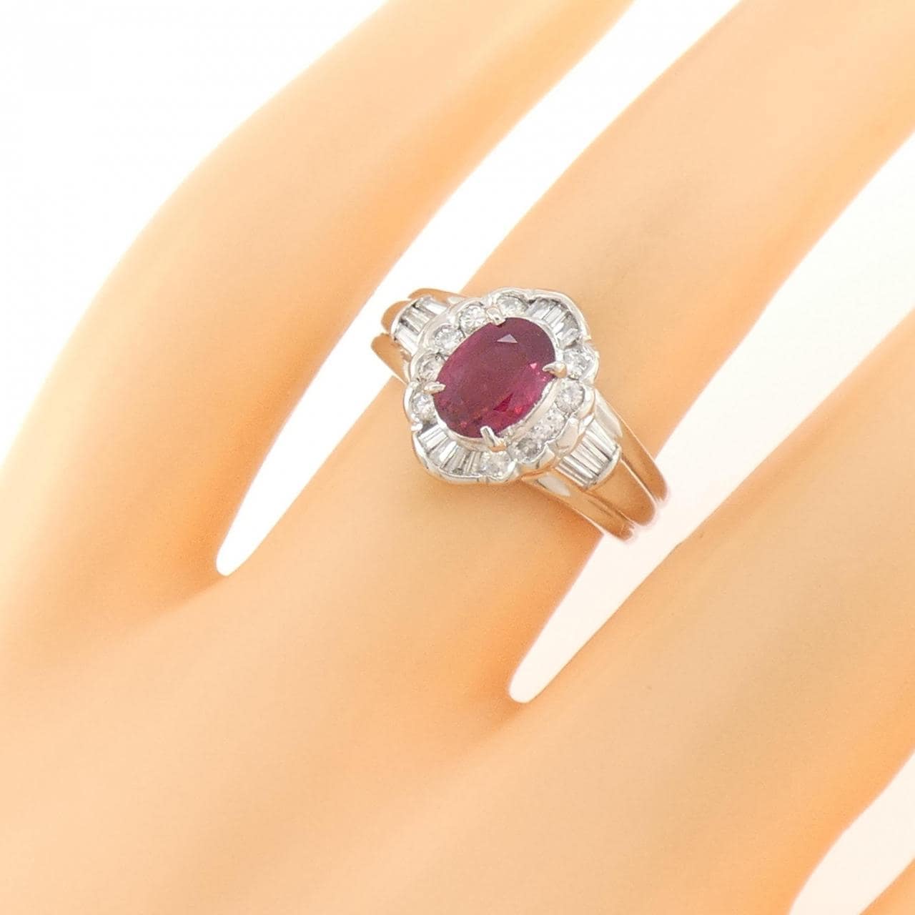 PT900 ルビー リング 0.69CT