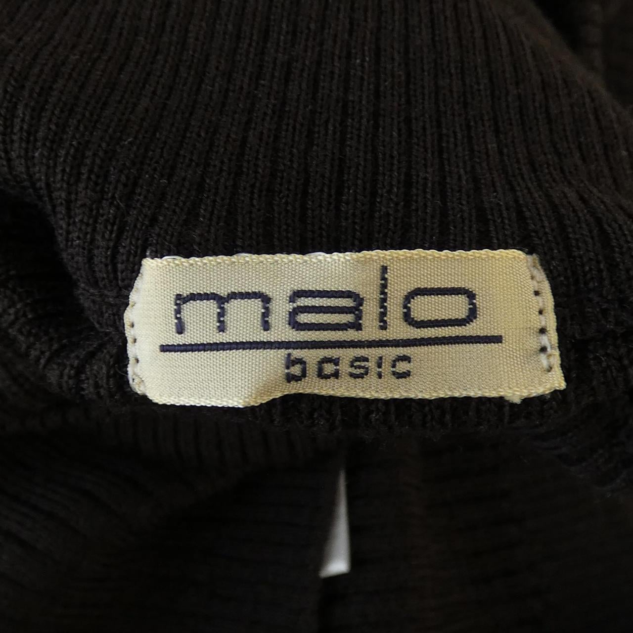 マーロ MALO トップス