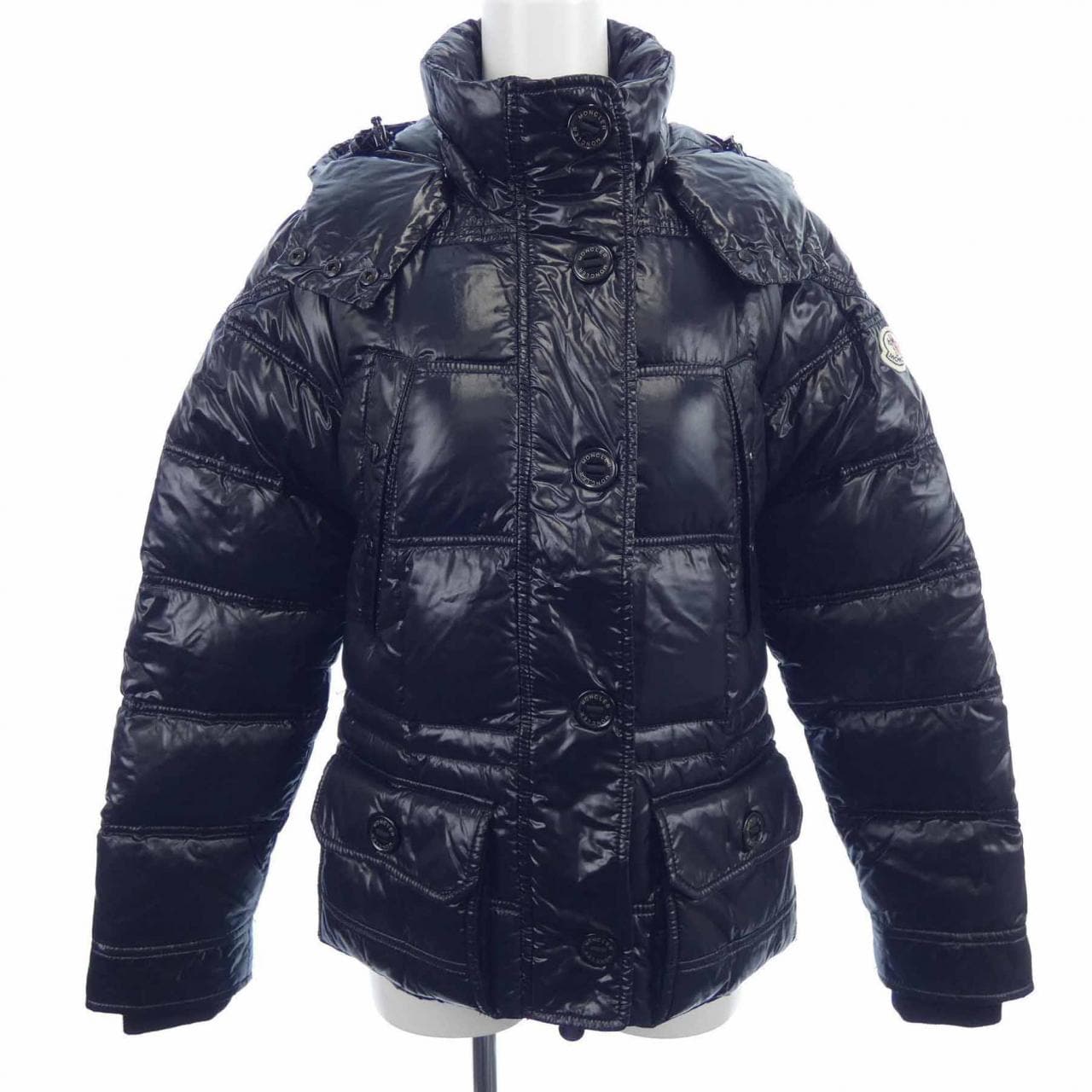 モンクレール MONCLER ダウンジャケット