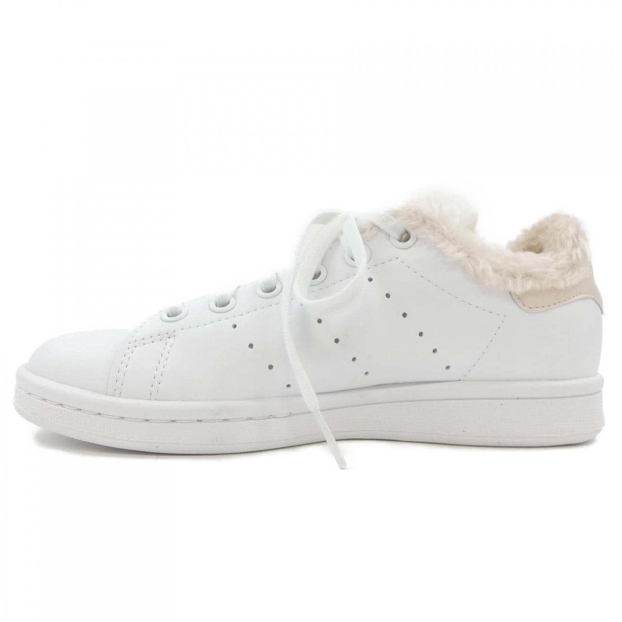 アディダス ADIDAS スニーカー