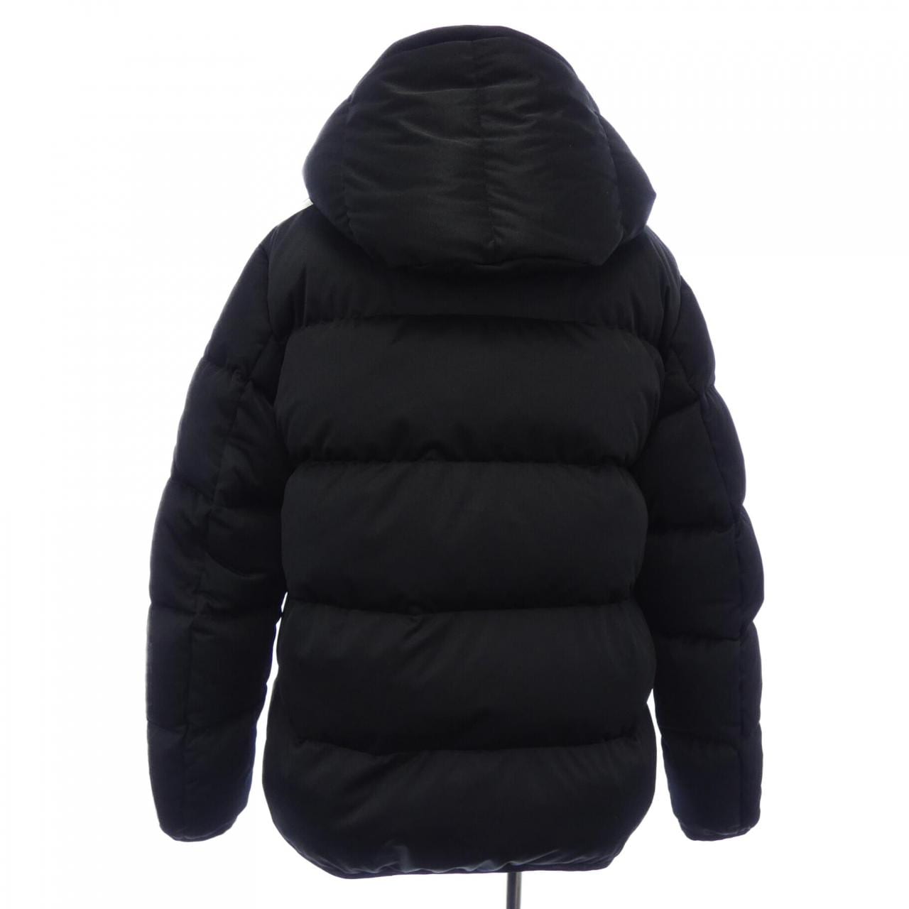 モンクレール MONCLER ダウンジャケット