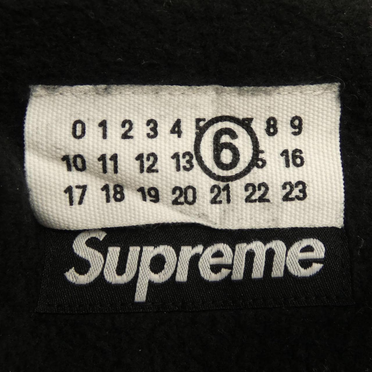 シュプリーム SUPREME MM6 Box Logo パーカー