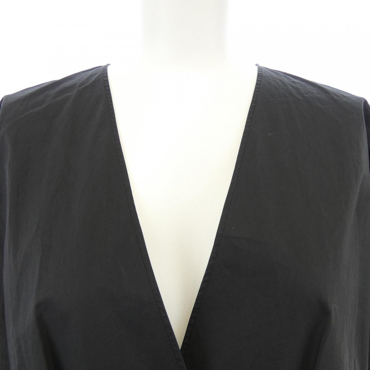 エルメス HERMES トップス