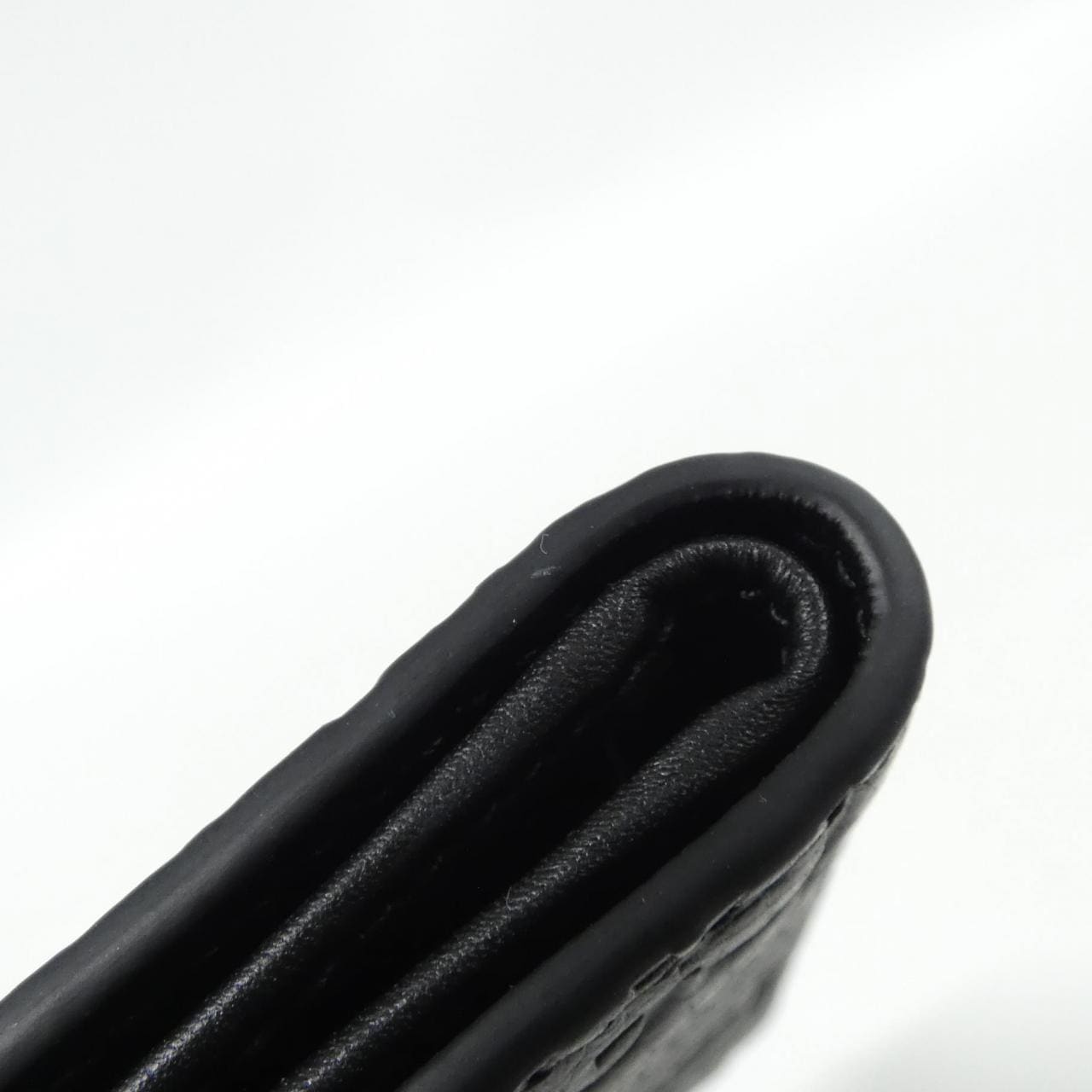 グッチ 835001 AAE1T 札入れ