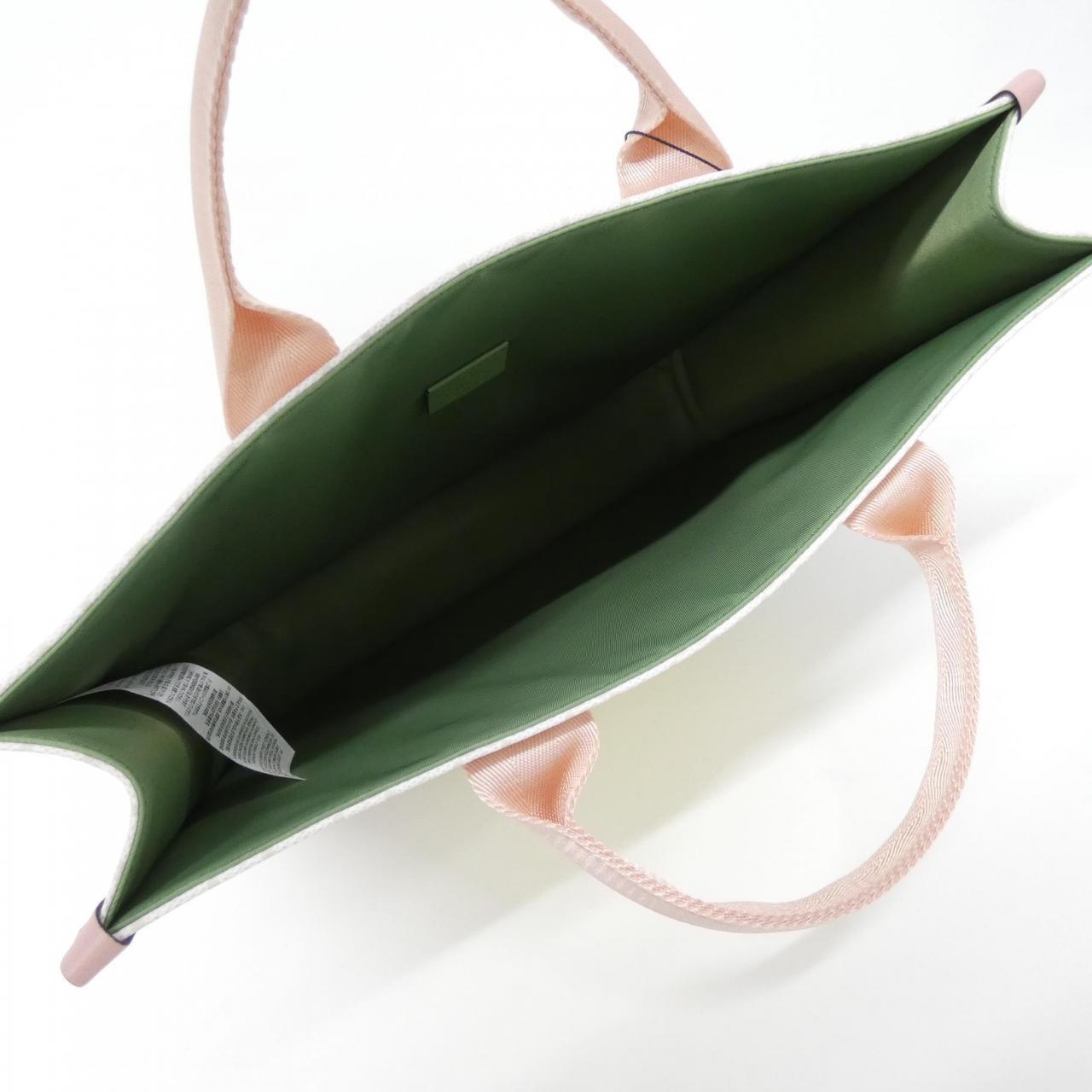 グッチ CHILDRENS 605831 FAEI5 バッグ