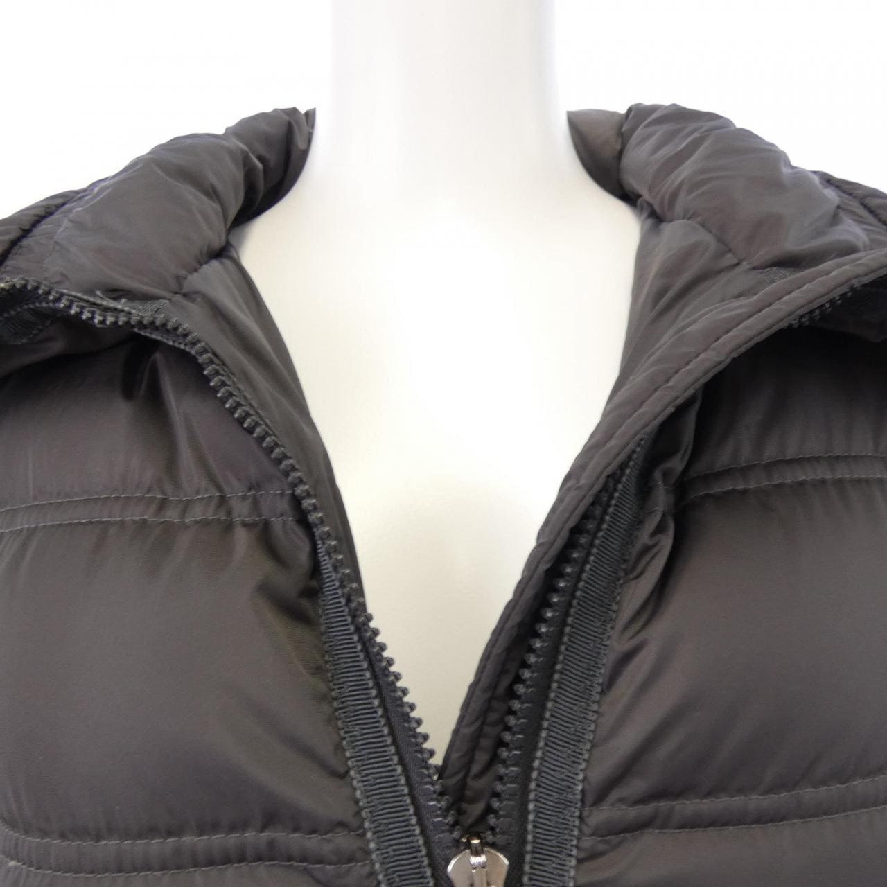 モンクレール MONCLER ACCENTEUR ダウンコート