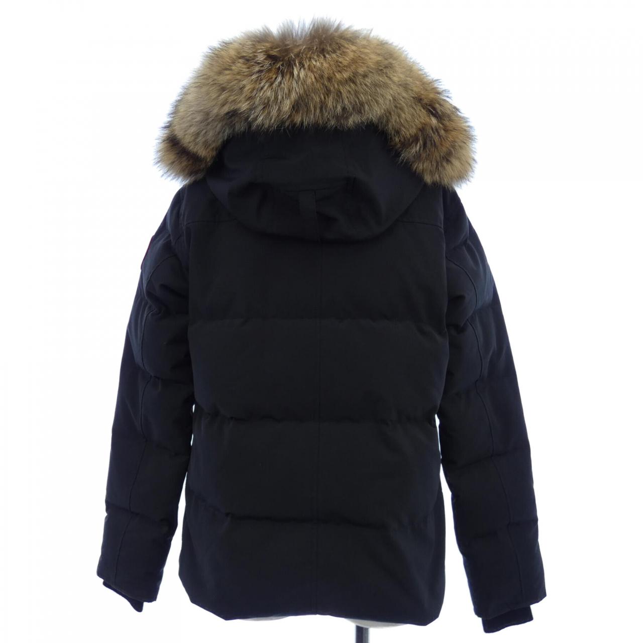 Canada goose CANADA GOOSE down jacket