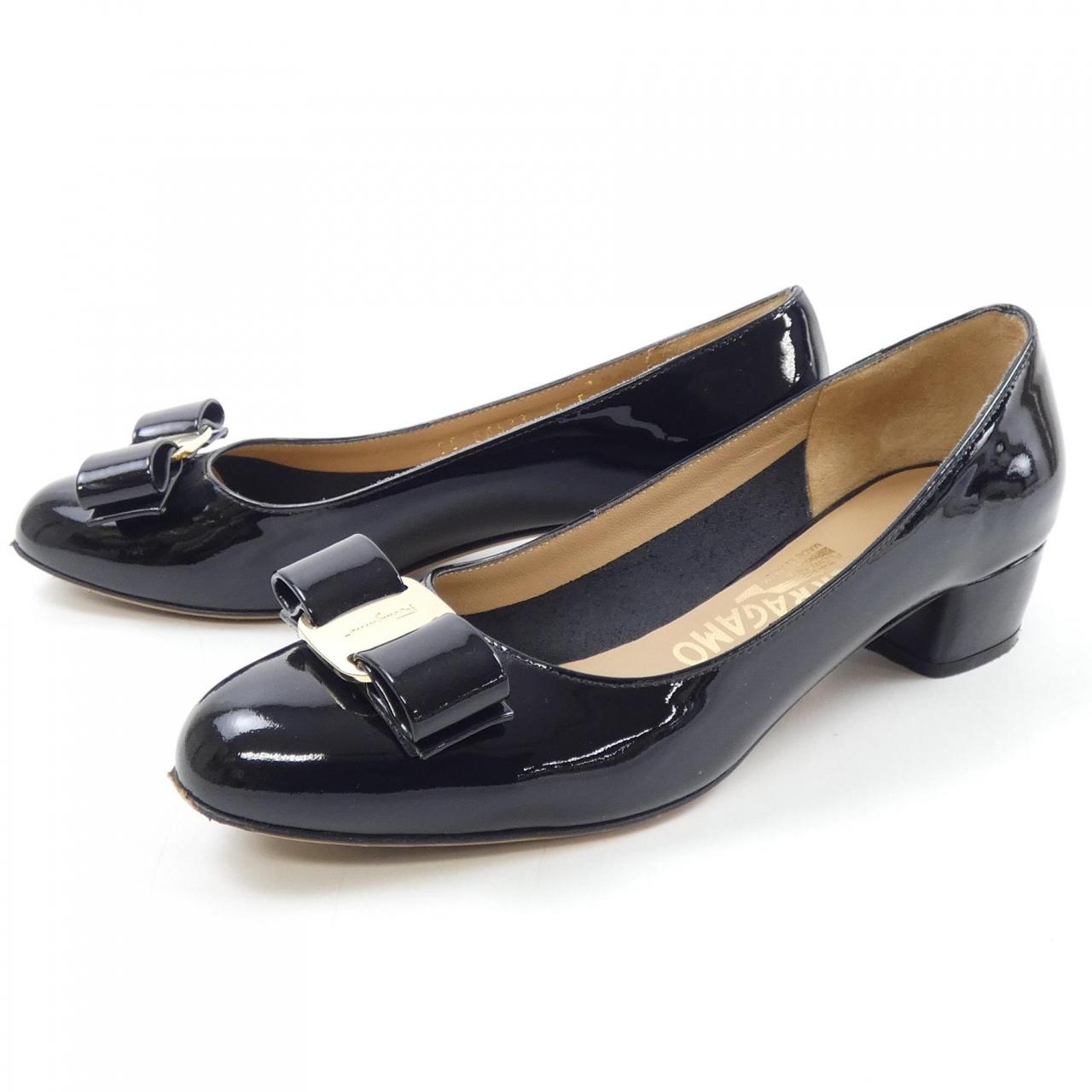 サルヴァトーレフェラガモ SALVATORE FERRAGAMO パンプス