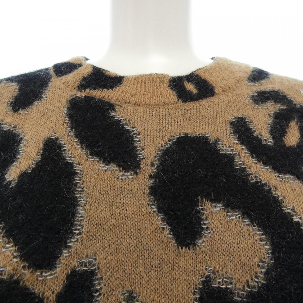 シャネル CHANEL P75361K10782 23A ニット