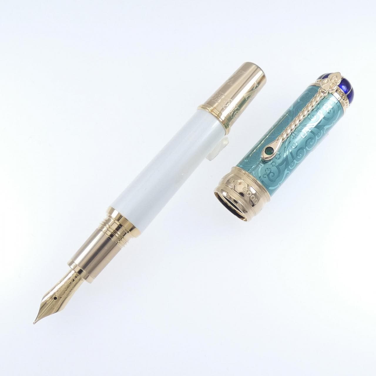 MONTBLANC 2022 Victoria 4810 127846 钢笔