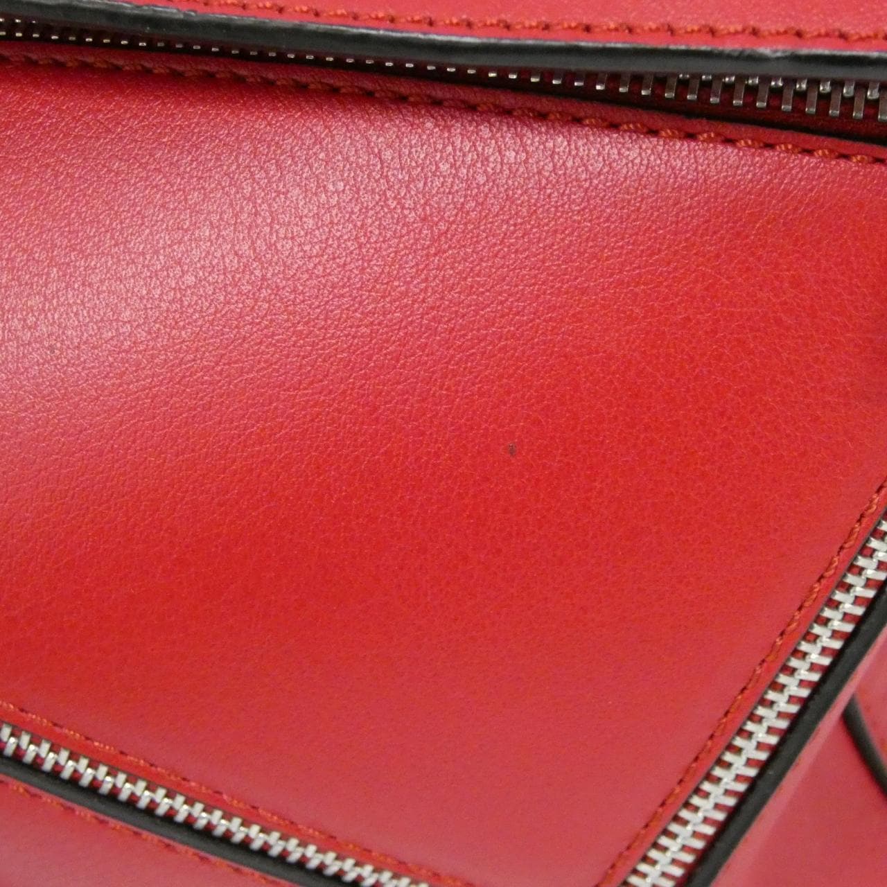 ロエベ PUZZLE ZIPS 326 30 K74 バッグ