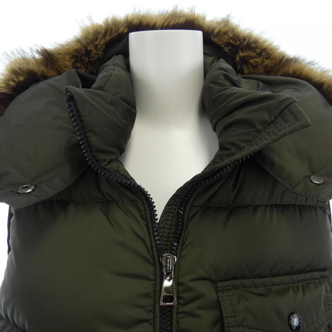 モンクレール MONCLER ダウンベスト
