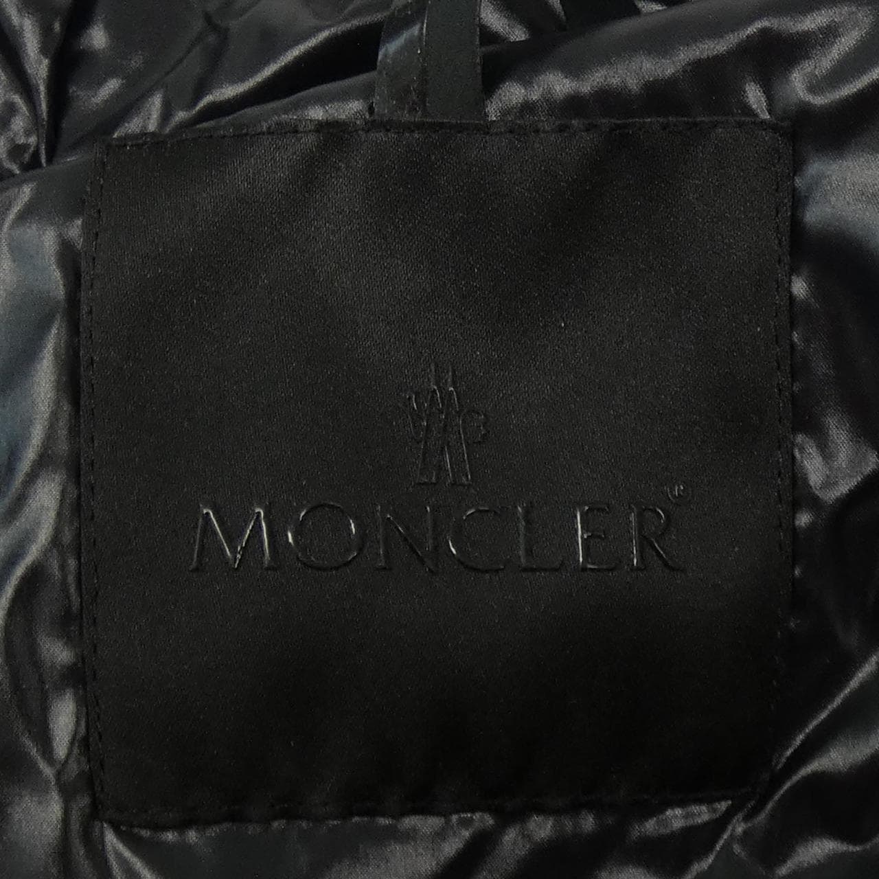 モンクレール MONCLER ダウンジャケット