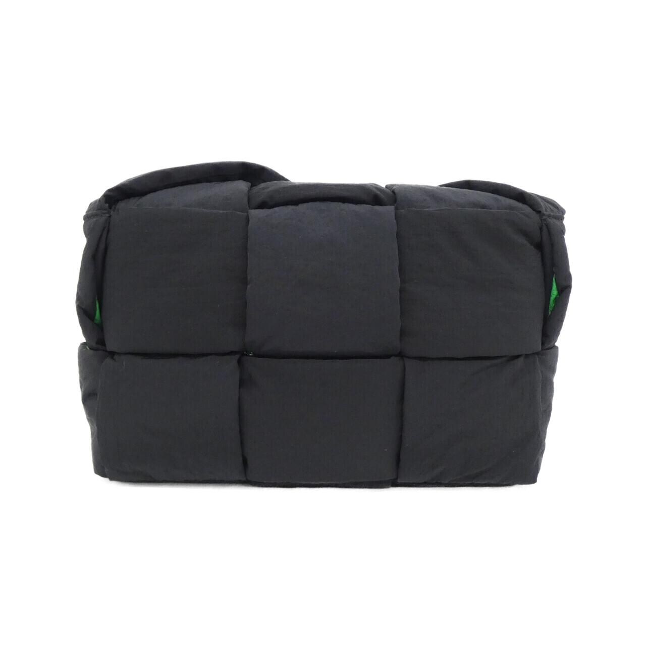 ボッテガヴェネタ 755182 V2B01 ショルダーバッグ