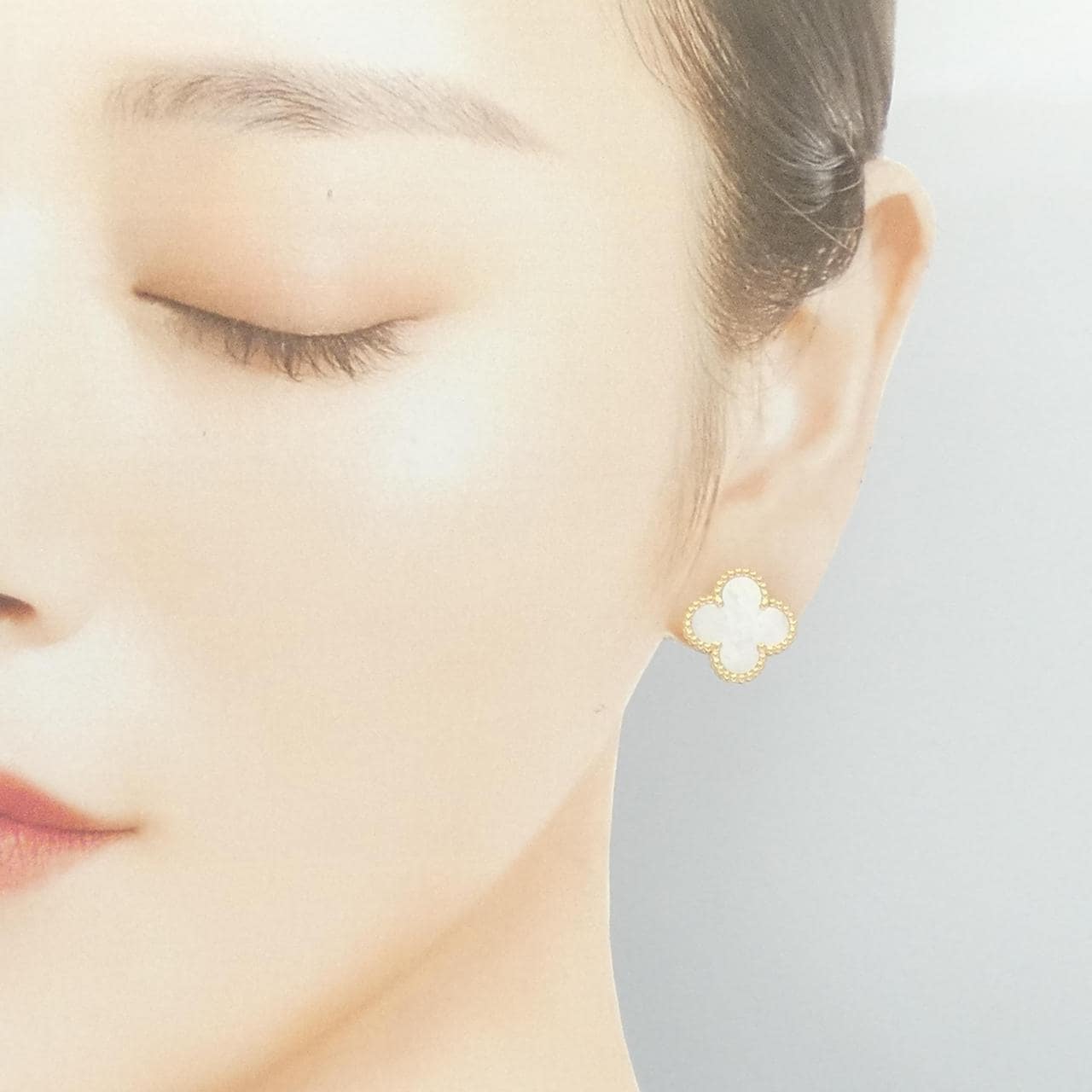 ヴァンクリーフ&アーペル ヴィンテージアルハンブラ ピアス