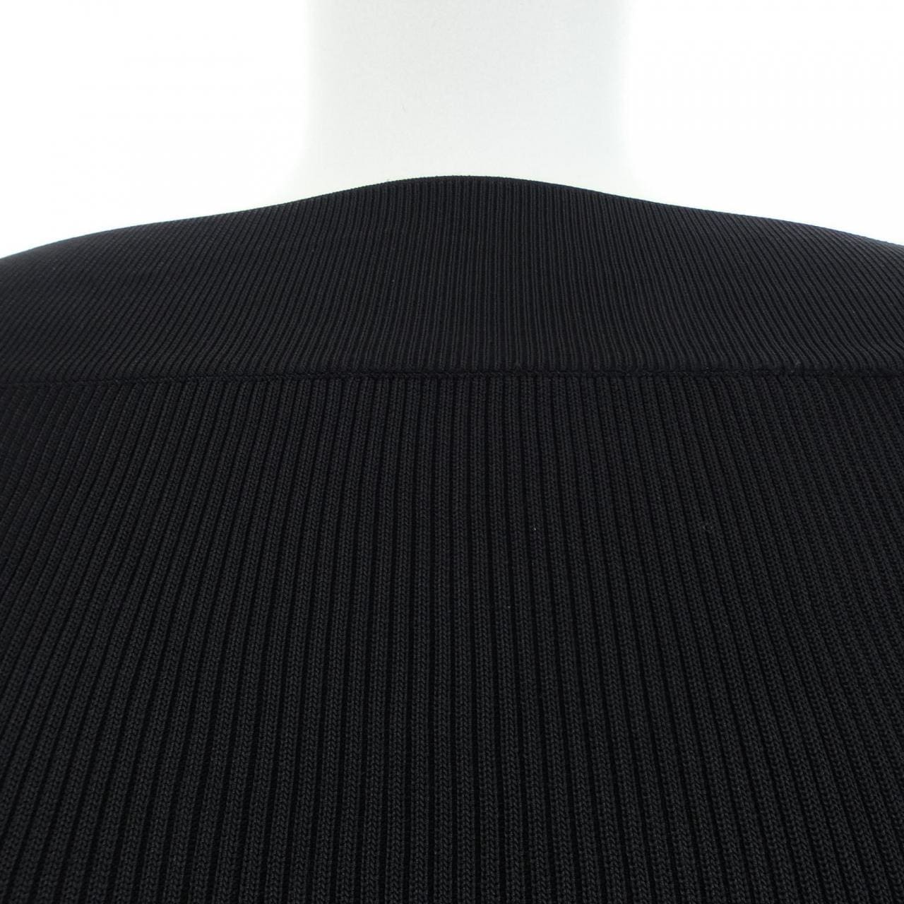 シャネル CHANEL P35123K02033 09P トップス