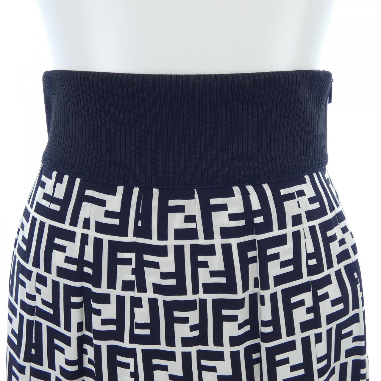フェンディ FENDI スカート