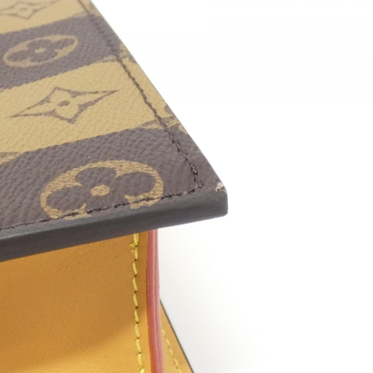 LOUIS VUITTON Monogram條紋（LV Squared）麻袋塑膠郵差包 M45969