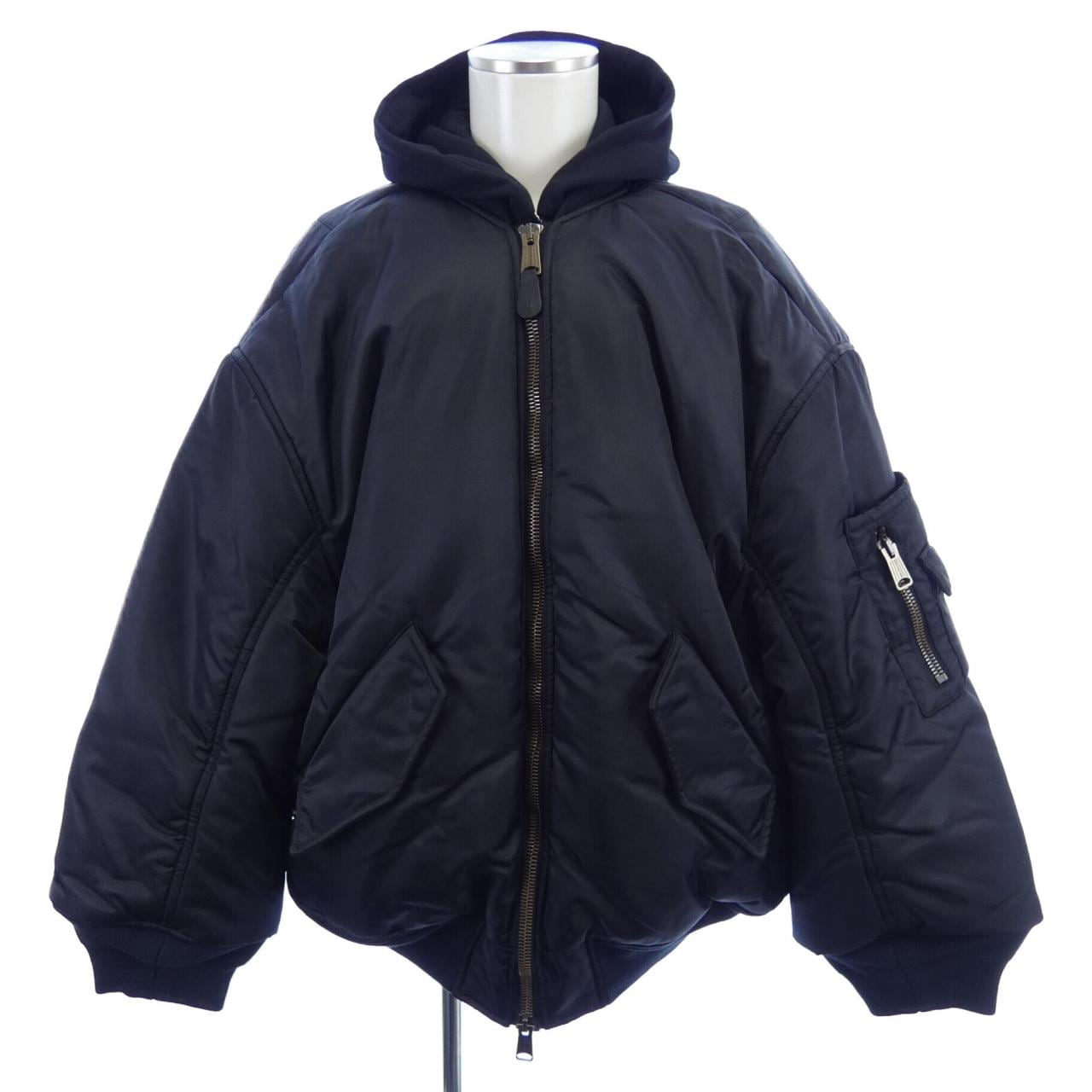 バレンシアガ BALENCIAGA 746456 TNO27 UNISEX ブルゾン