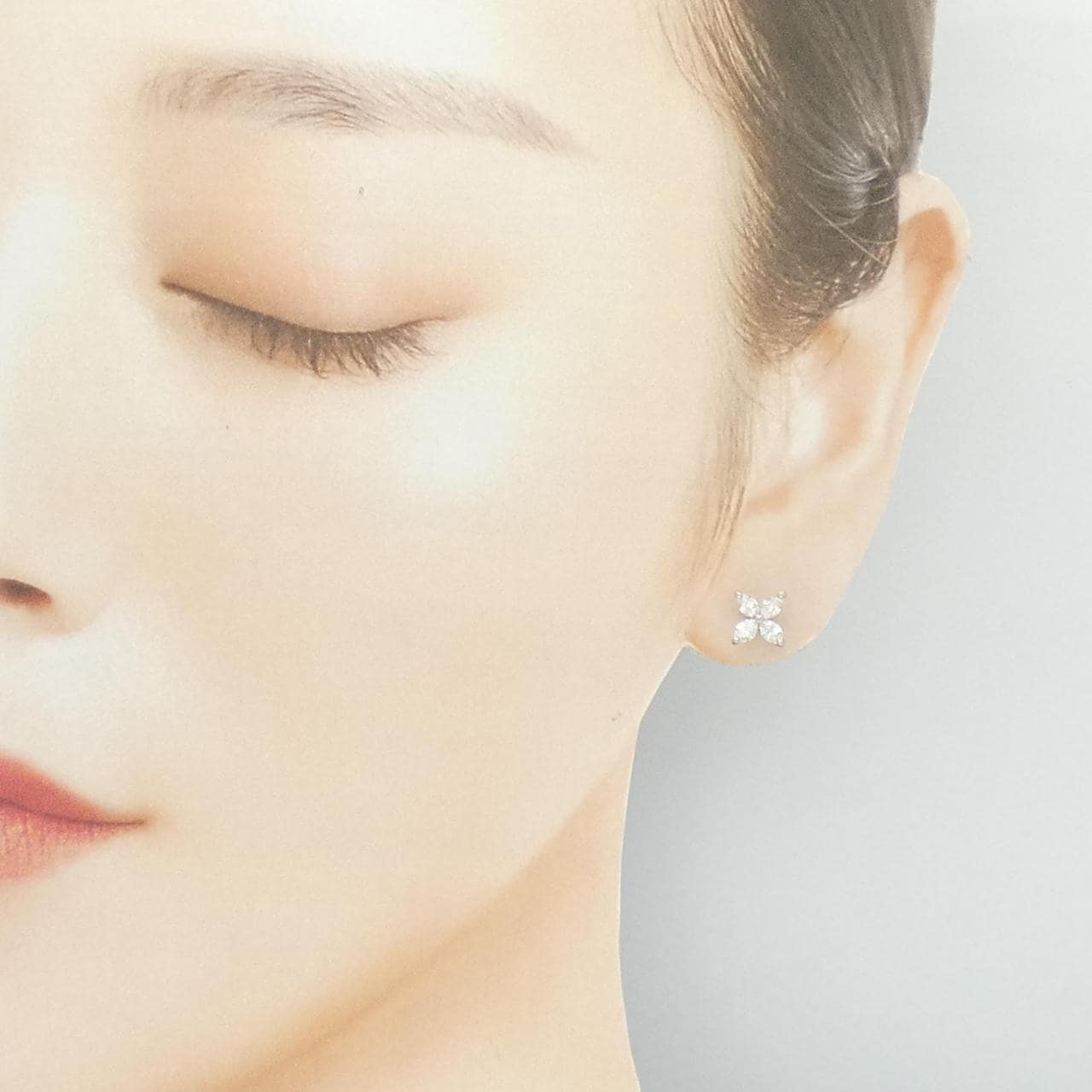 ティファニー ビクトリア スモール ピアス