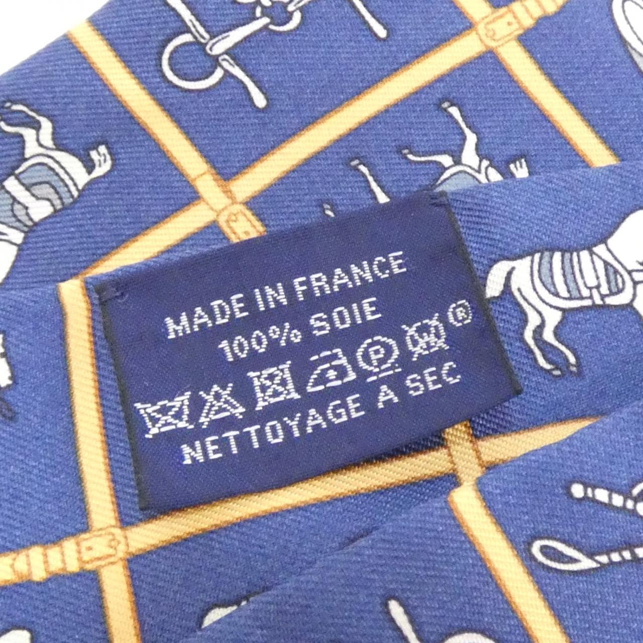 エルメス COUVERTURES ET TENUES ツイリー 061356S スカーフ