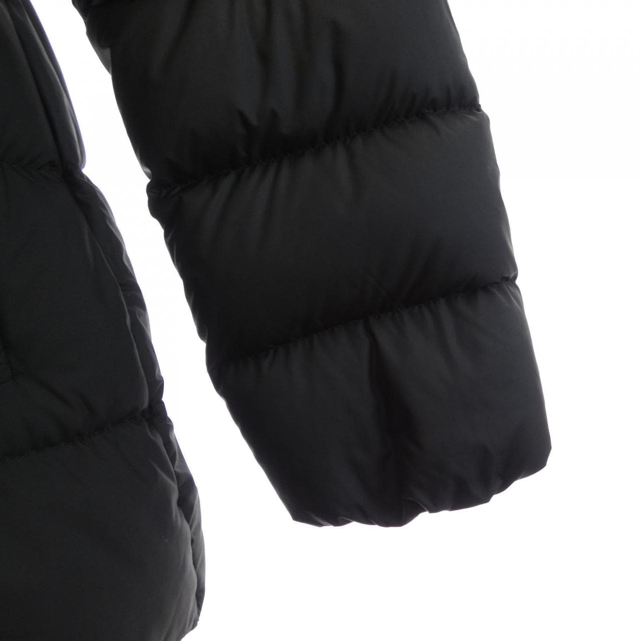 モンクレール MONCLER BROSSE ダウンジャケット