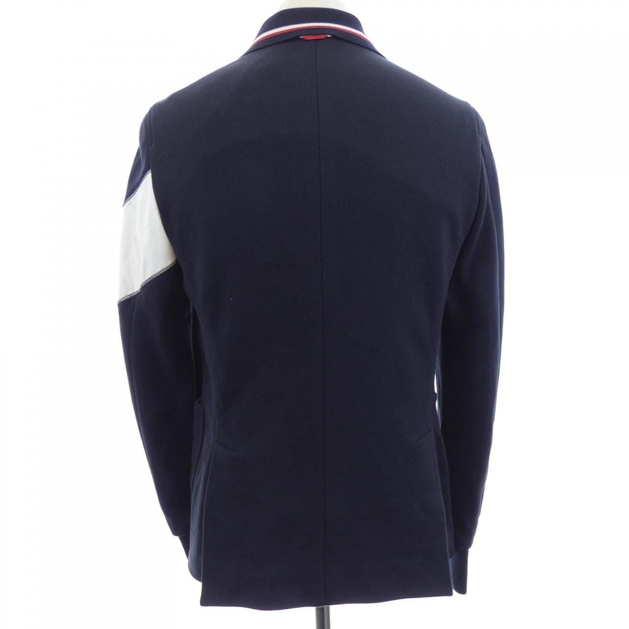 モンクレールガムブルー MONCLER GAMMEBLEU 13918410800 ジャケット