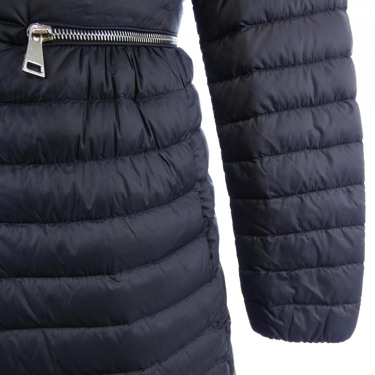 モンクレール MONCLER AGATELON ダウンコート