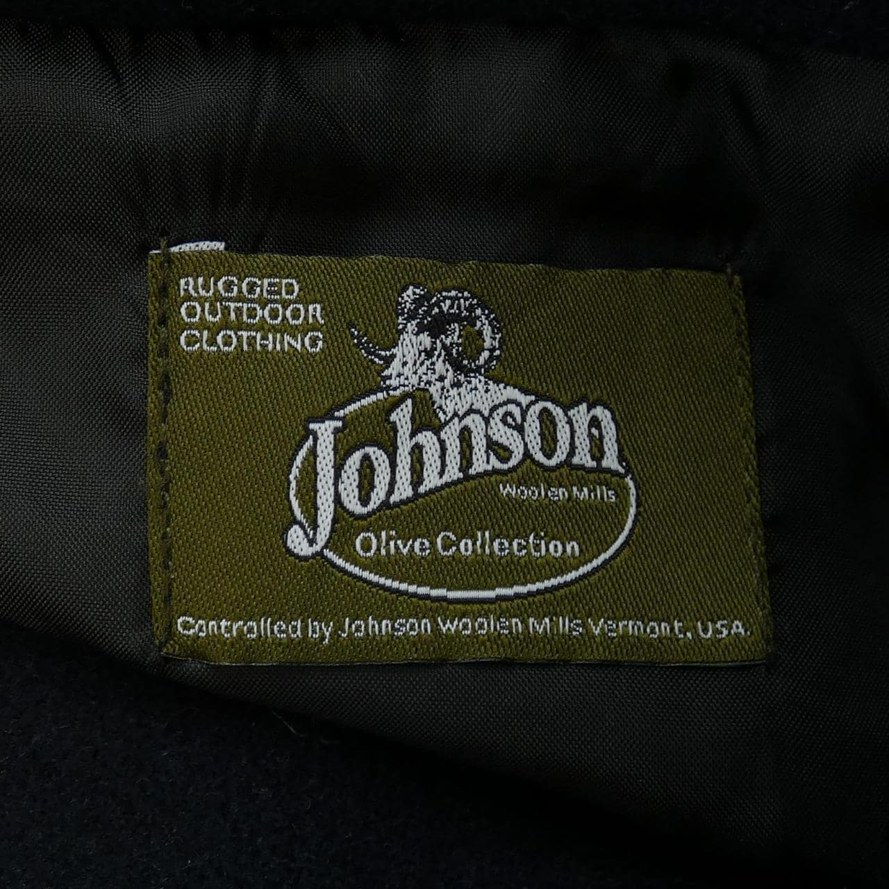 johnson Woolen Mills コート