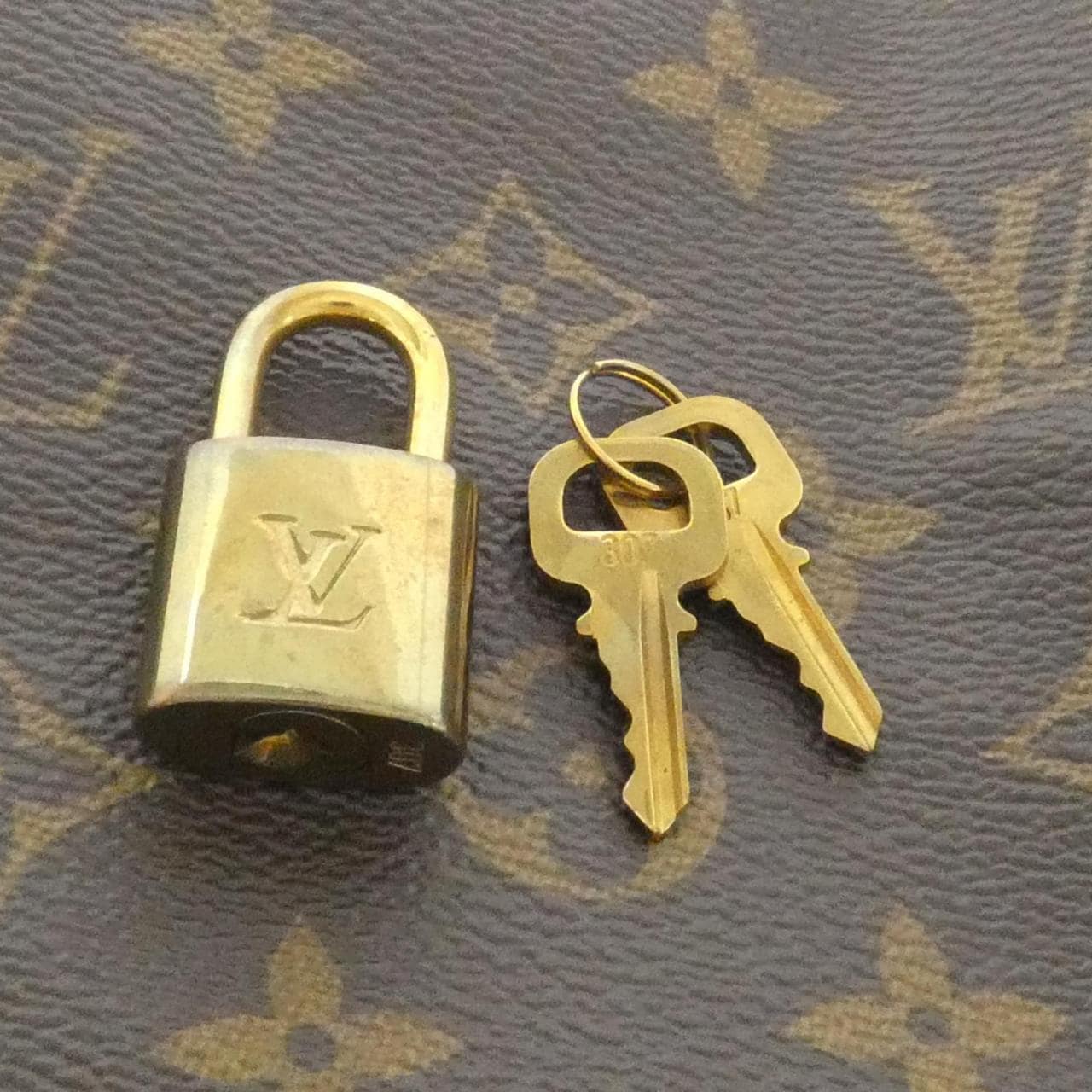 ルイヴィトン モノグラム スピーディ 30cm M41108 ボストンバッグ