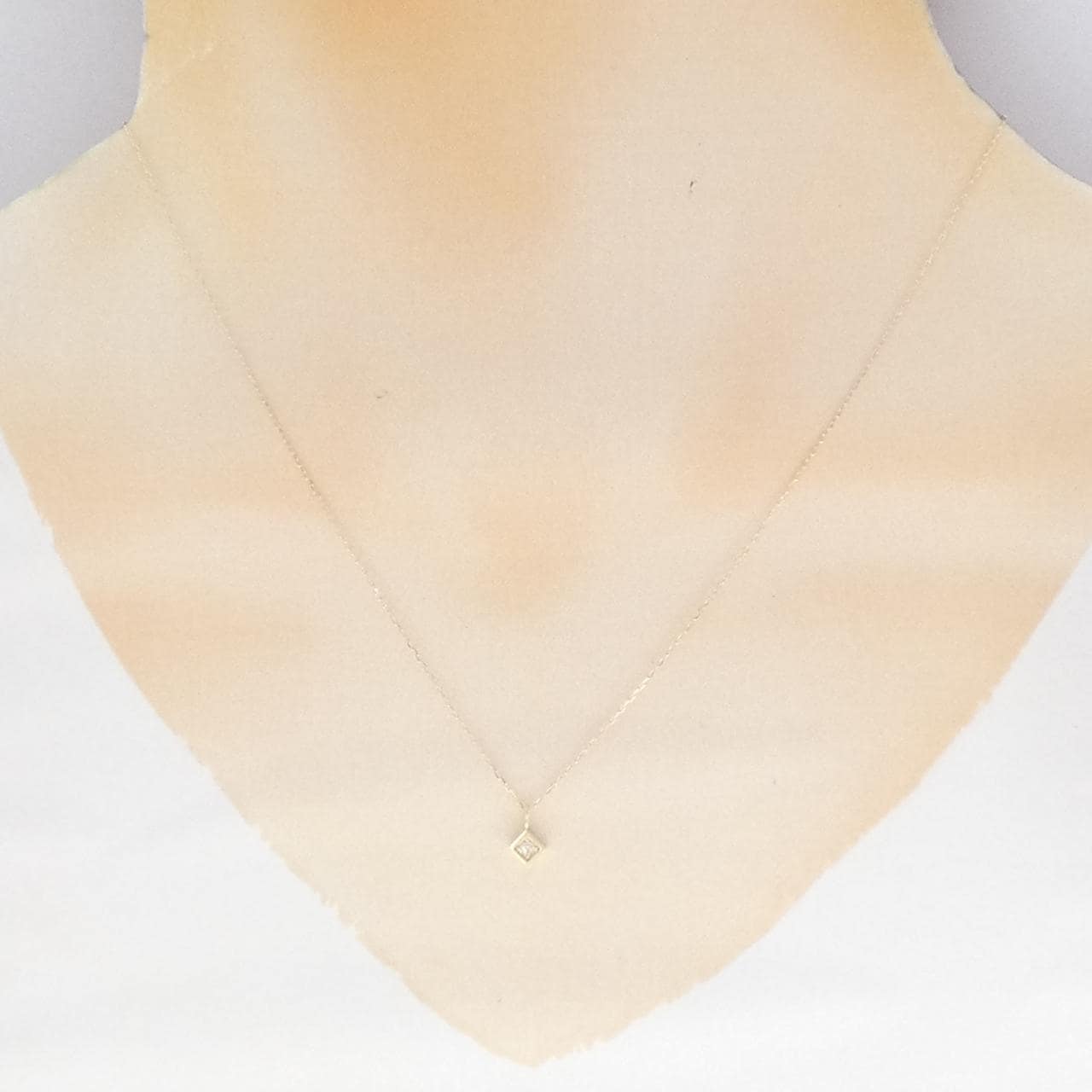 K10YG ダイヤモンド ネックレス 0.03CT