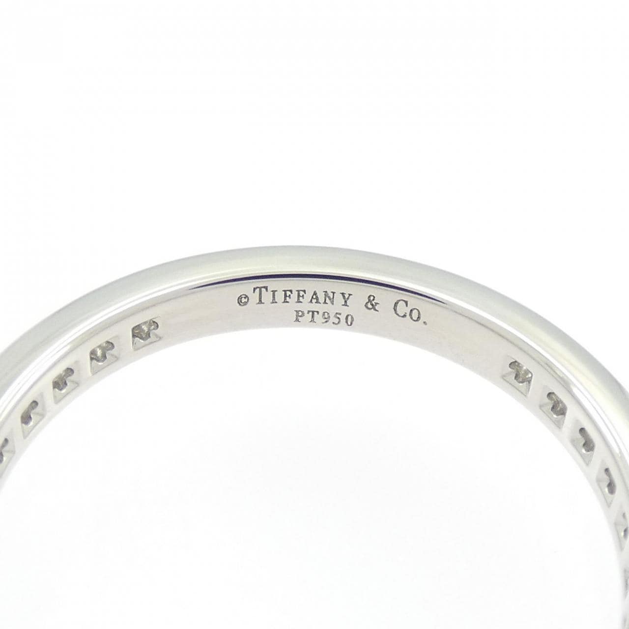 ティファニー フルサークル チャネルセッティング リング