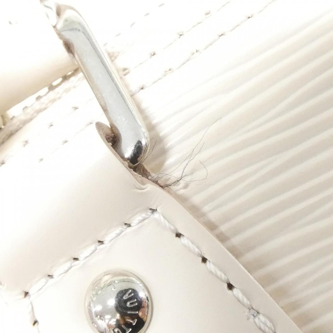 ルイヴィトン エピ アルマBB M58706 バッグ