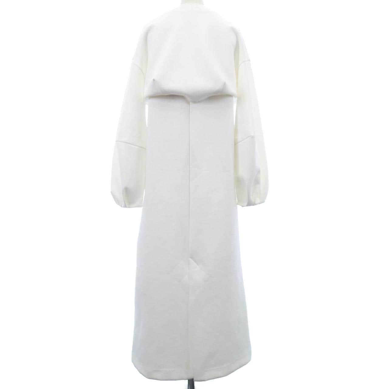 エミ emmi セットアップ