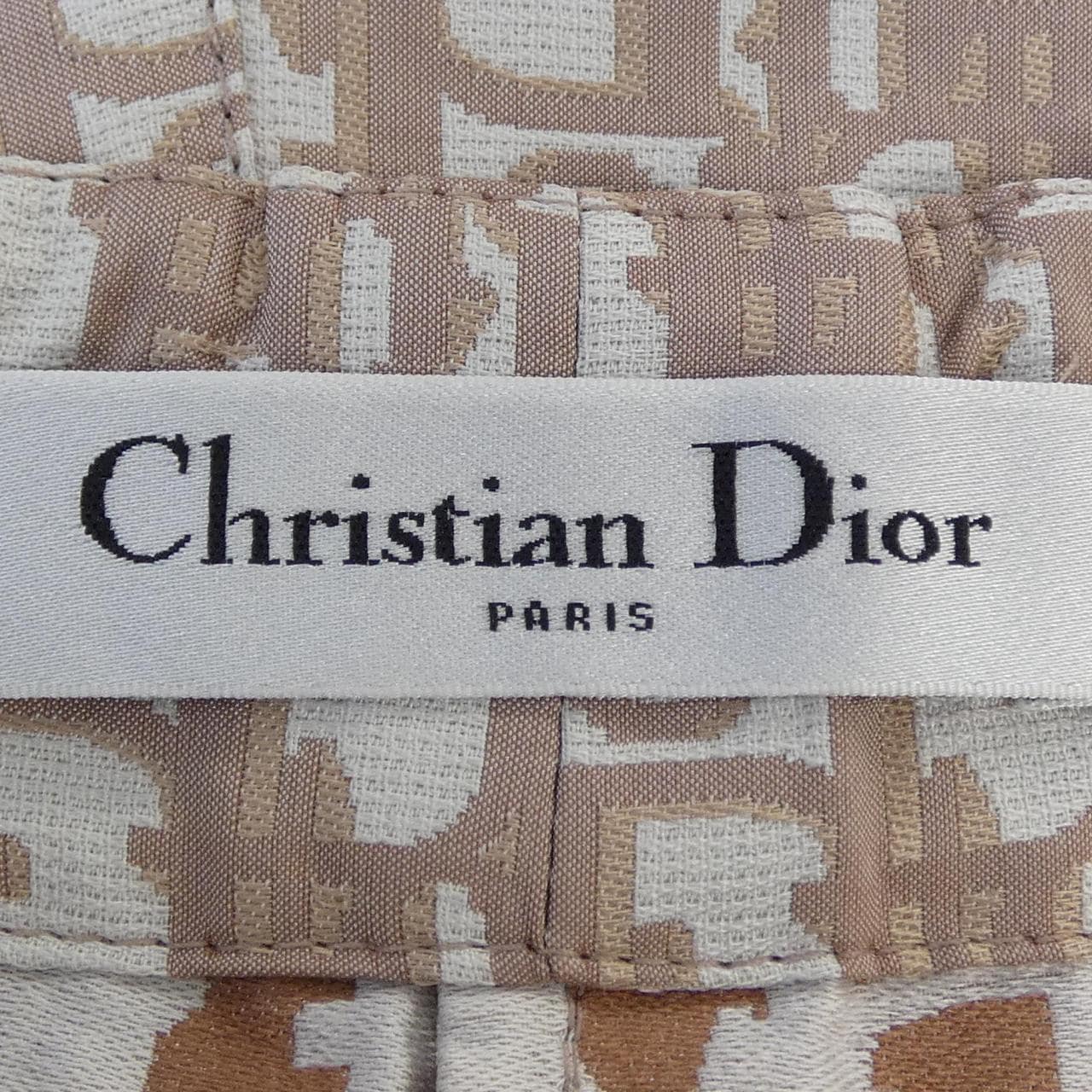 クリスチャンディオール CHRISTIAN DIOR ディオールオブリークテクニカルタフタジャカード 357P15A2970 ショートパンツ