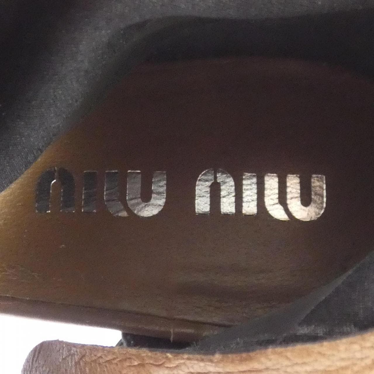 ミュウミュウ MIU MIU ブーツ