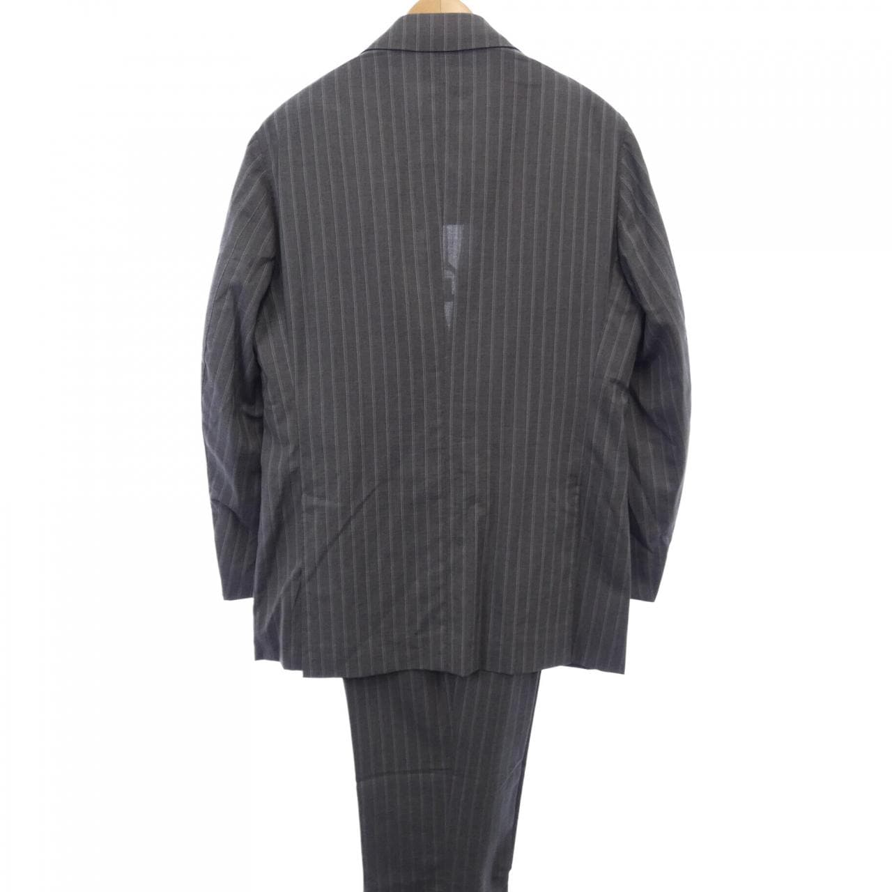 Cesare Attolini　スーツ 最高級でございます。〈Cesare Attolini〉｜ビームス ハウス