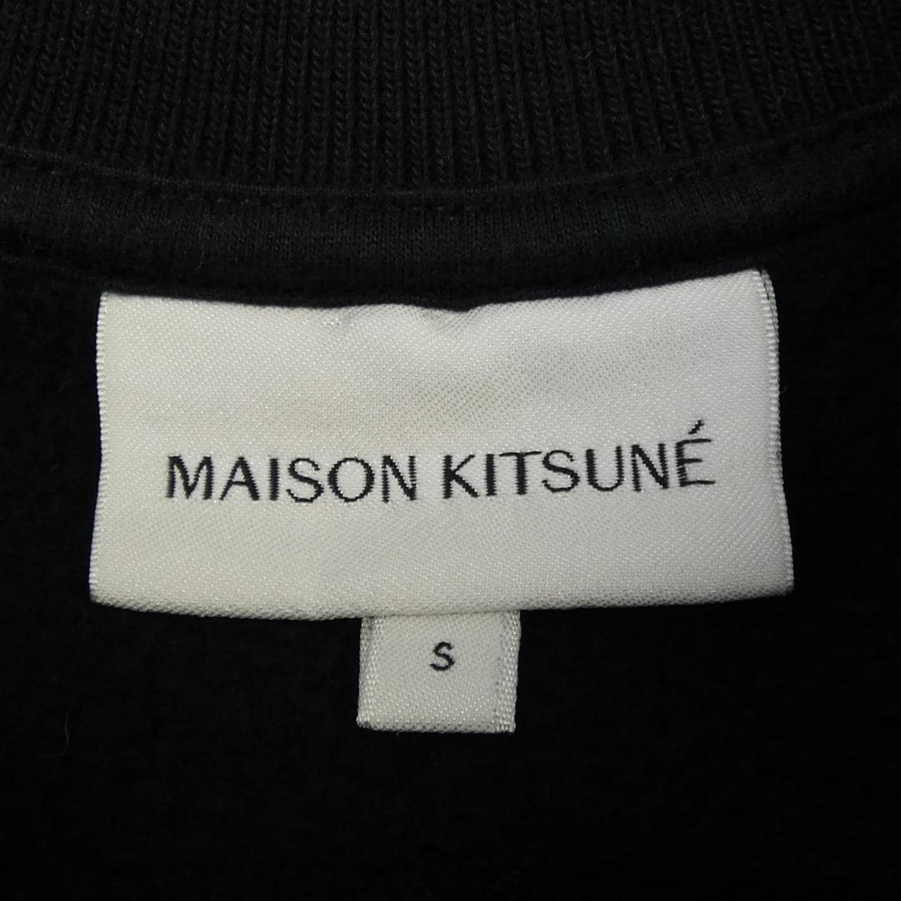 メゾンキツネ MAISON KITSUNE MM00313KM0307 スウェット