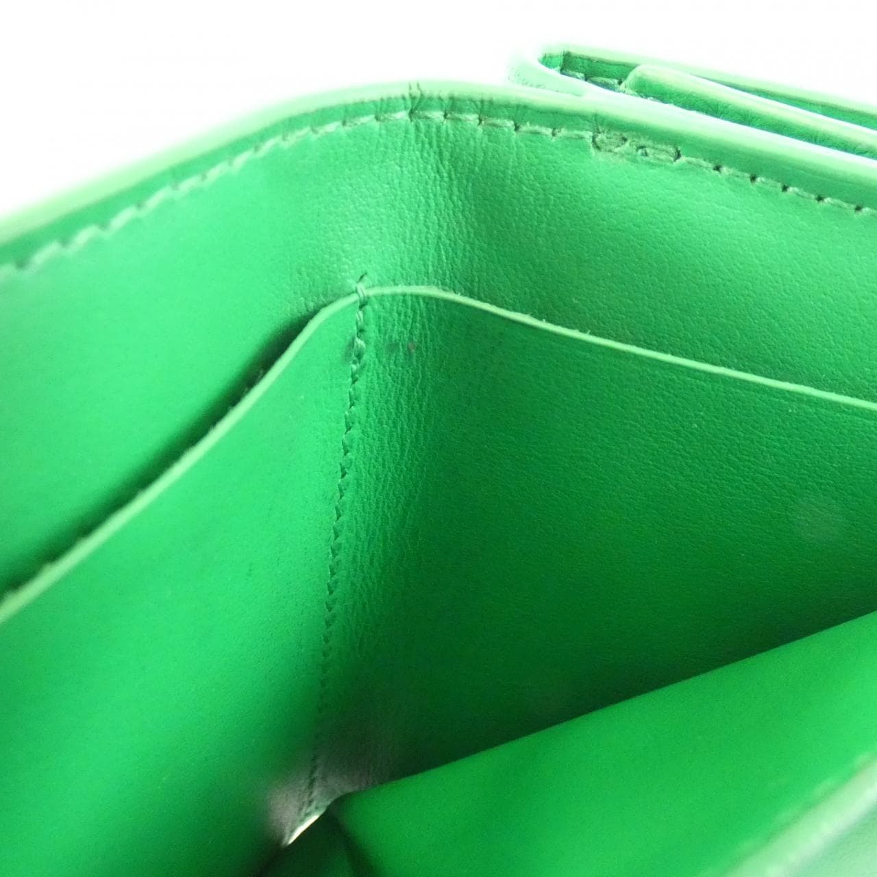 ボッテガヴェネタ 666944 VCPP3 財布