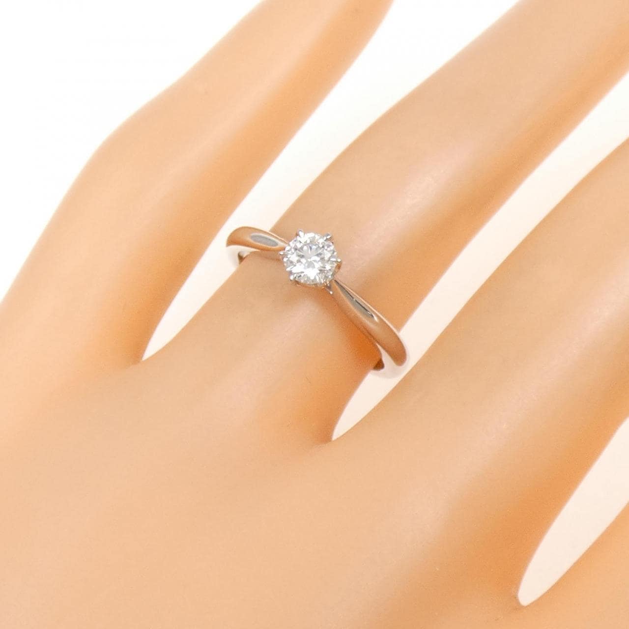 PT950 ダイヤモンド リング 0.263CT F VVS1 3EXT H&C