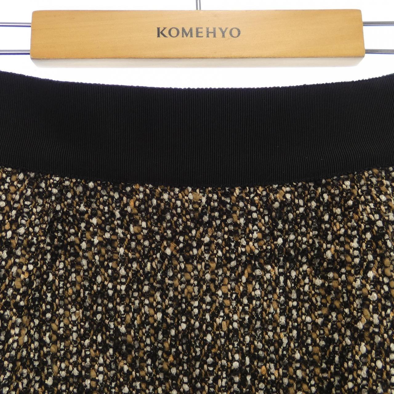 ジャンバティスタヴァリ GIAMBATTISTA VALLI スカート