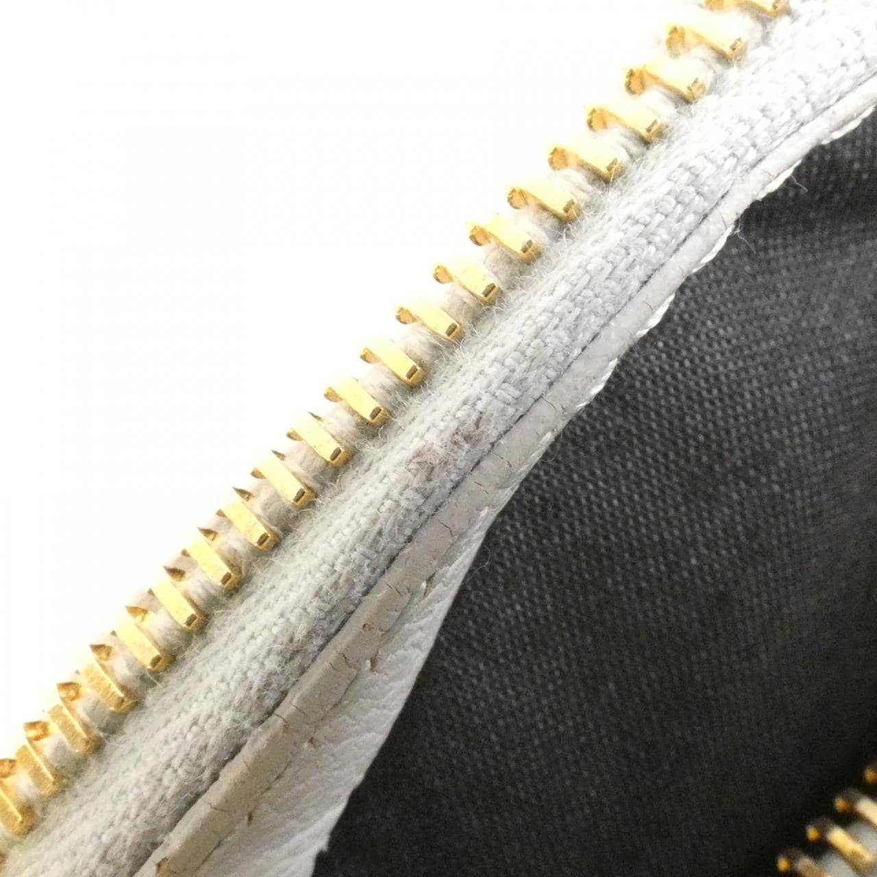 バレンシアガ CLASSIC METAL EDGE MINI CITY 390160 AQ41G バッグ