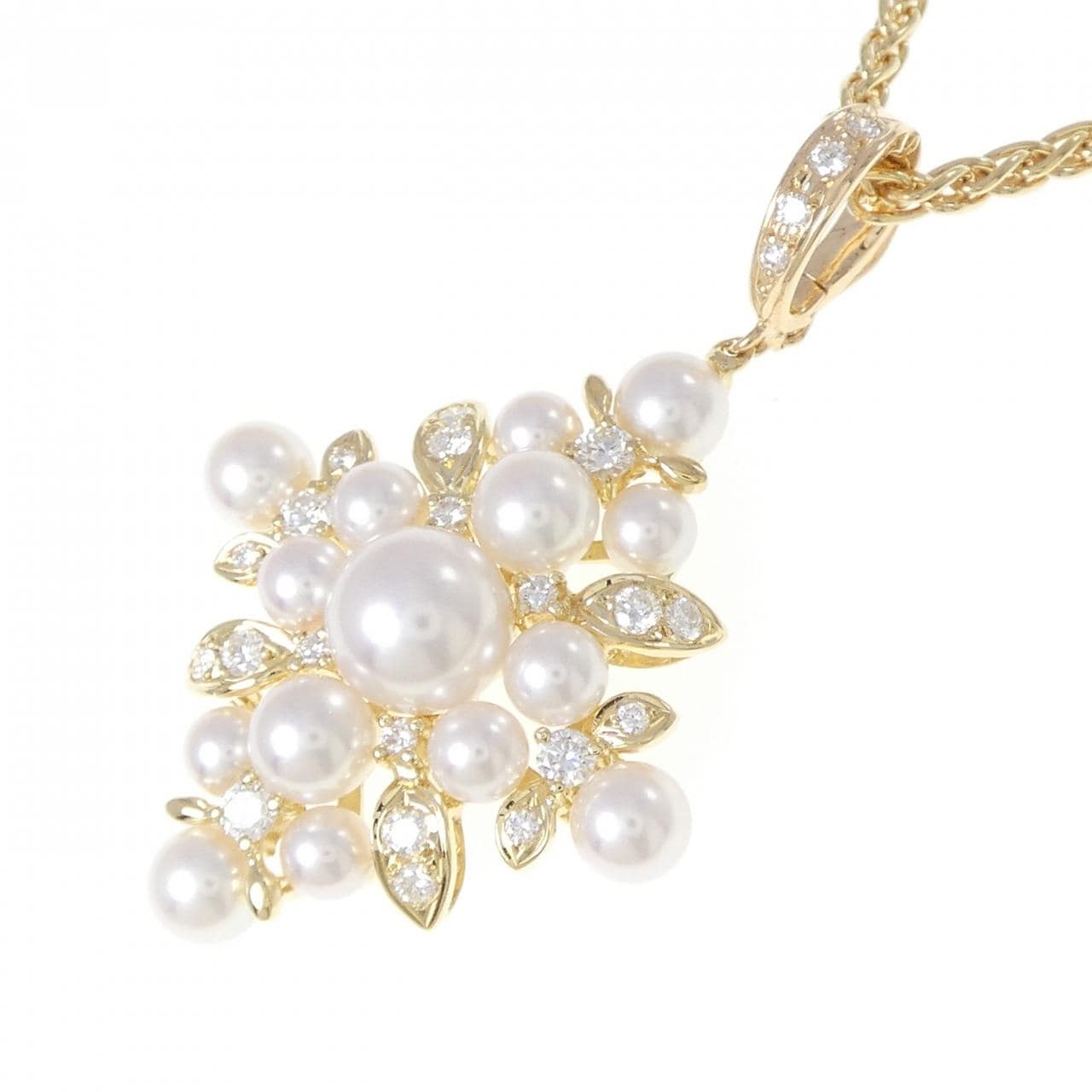 MIKIMOTO Akoya pearl necklace