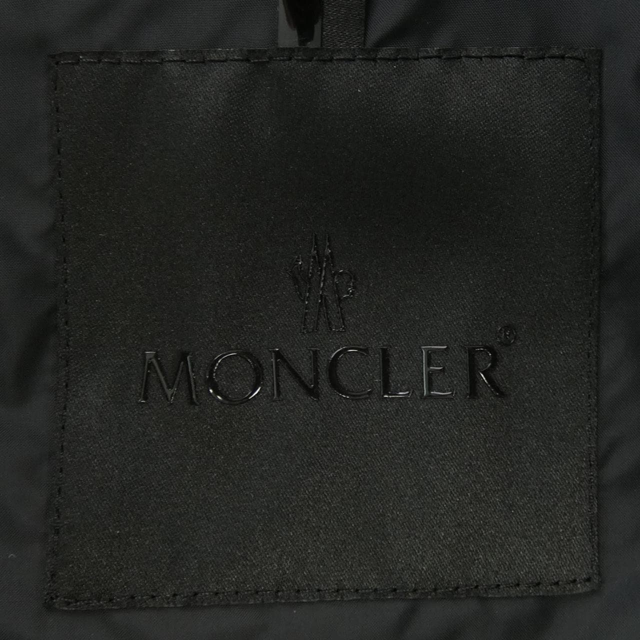 [新品] 盟MONCLER羽绒服