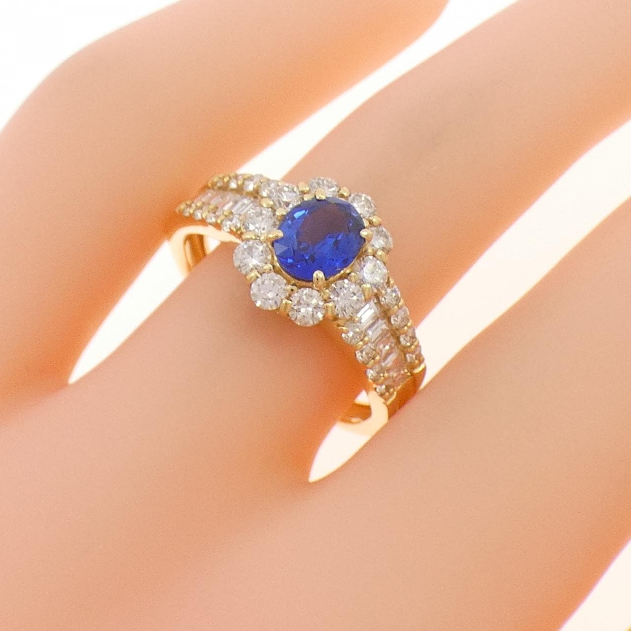 K18YG サファイヤ リング 0.72CT