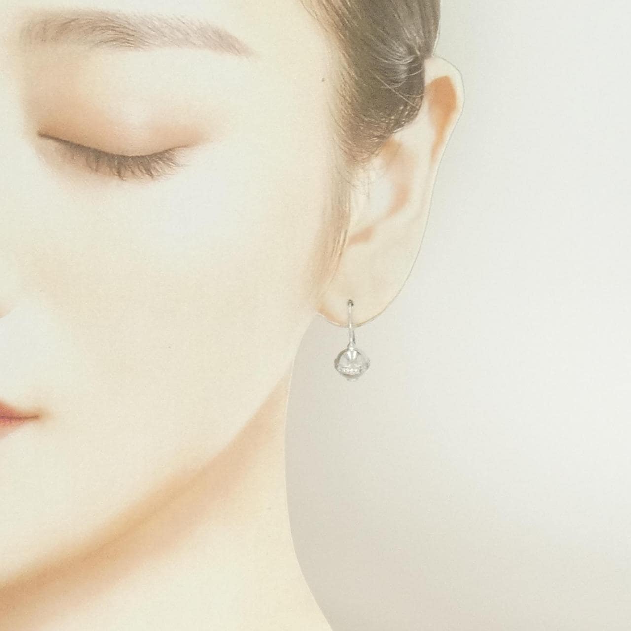 K18WG ダイヤモンド ピアス 0.14CT