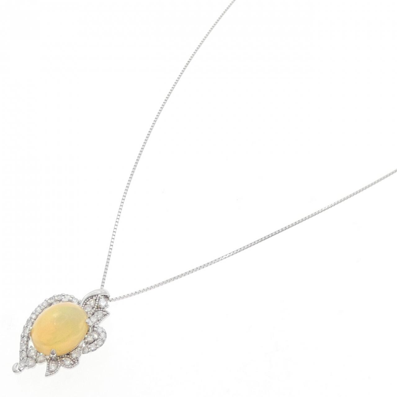 K18WG OPAL Necklace 2.74CT