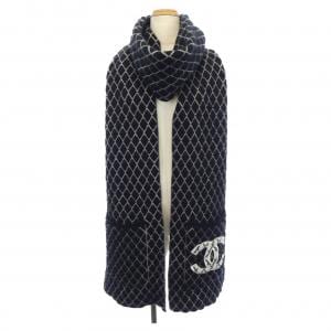 CHANEL MUFFLER